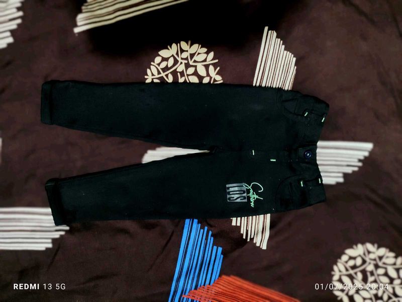 Black Casual Pants with Graphic