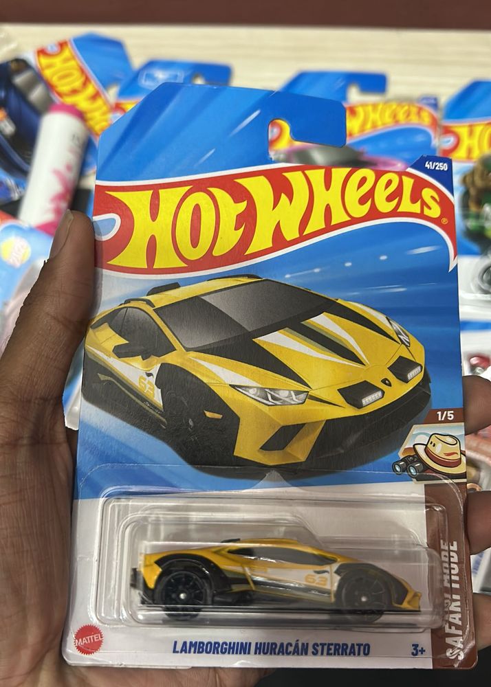 Hot Wheels Lamborghini A Case 2026