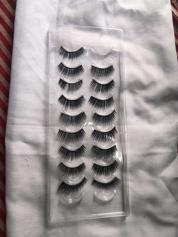 False Eyelash Set