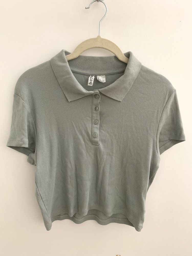H&amp;M Ribbed Cropped Polo Top