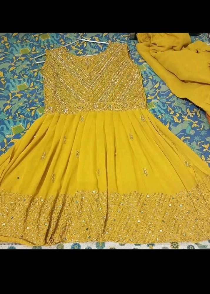 Sarara Set With Dupatta