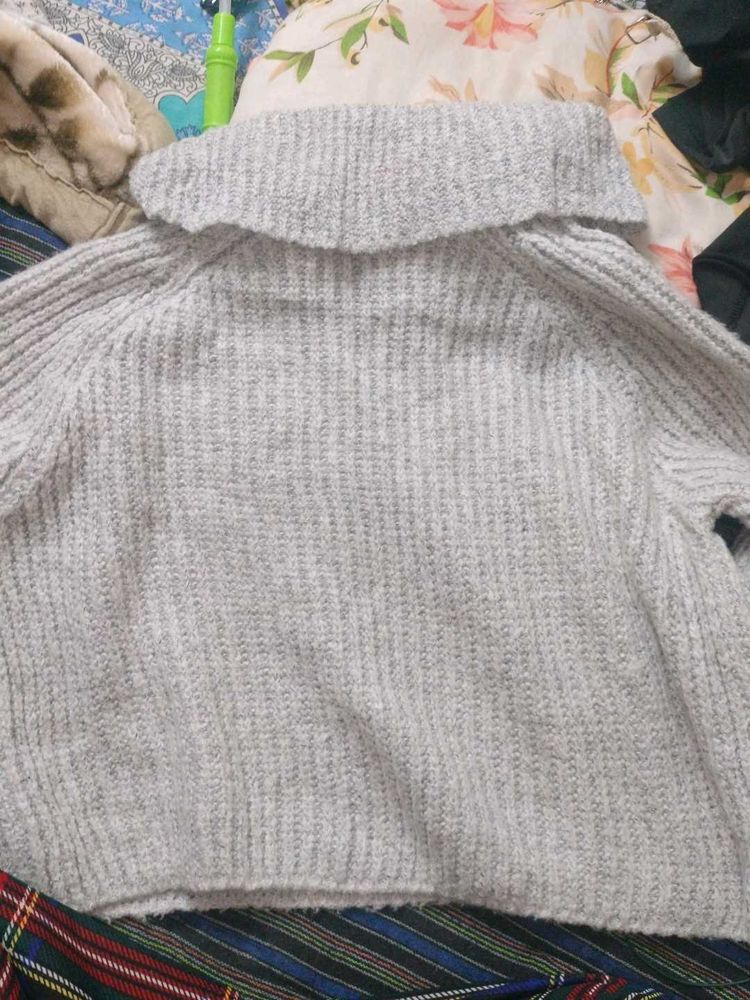 Cozy Gray Knit Sweater