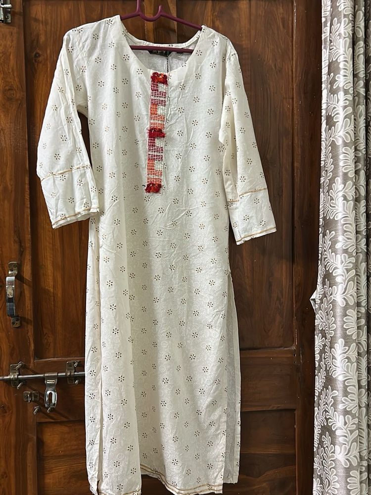 Elegant White Printed Kurta