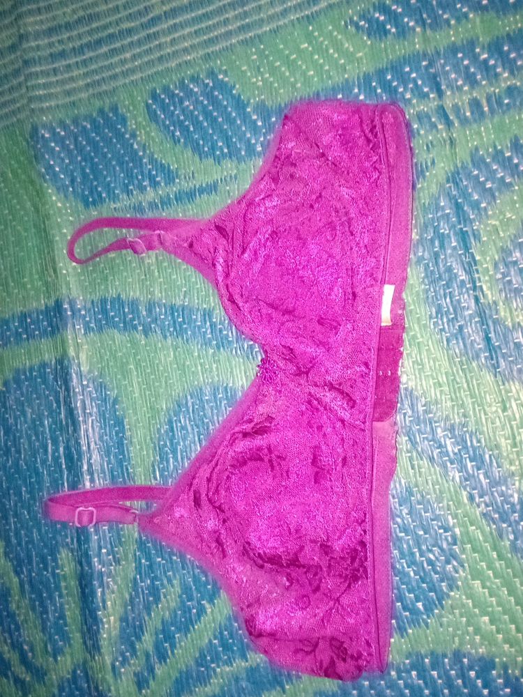 Bra+padded Bra Combo Free Gift 🎁🤫