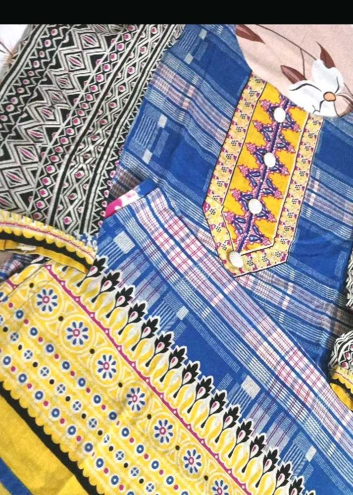 Printed Kurta With Trousers