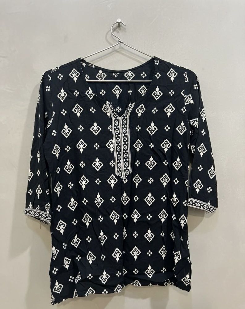 Patterned Black Tunic kurti Top