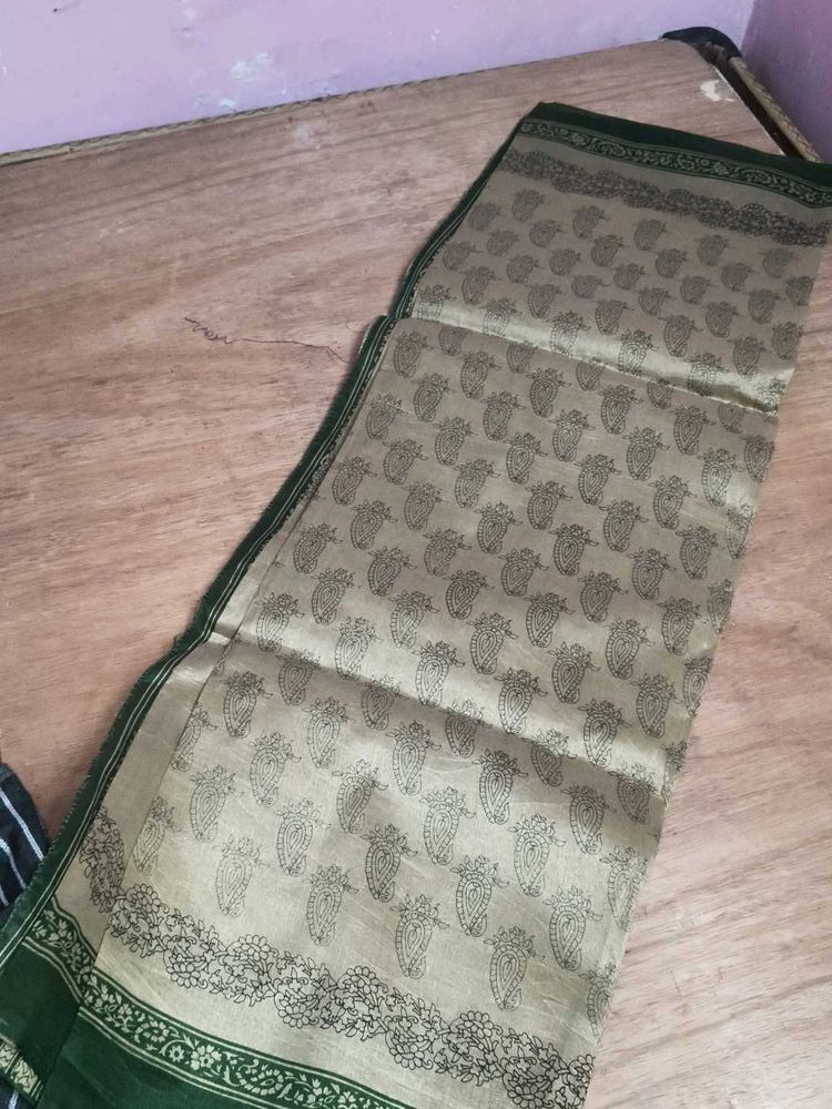 Elegant Printed Saree