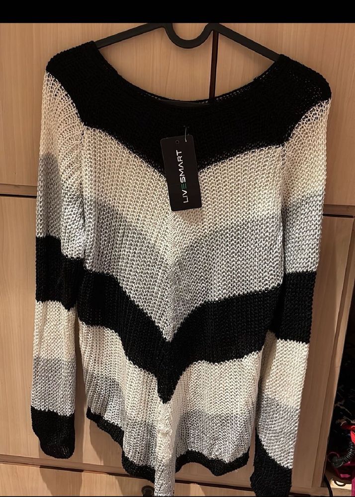 M Size Top