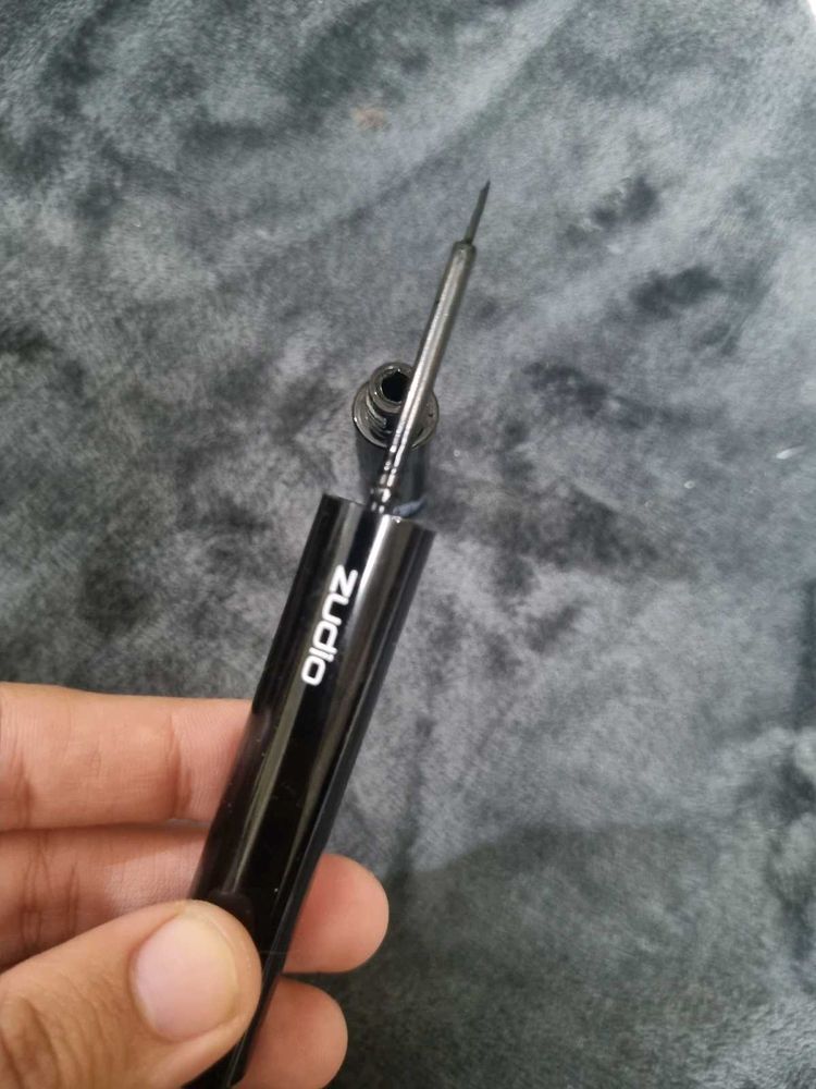 Zudio Eyeliner