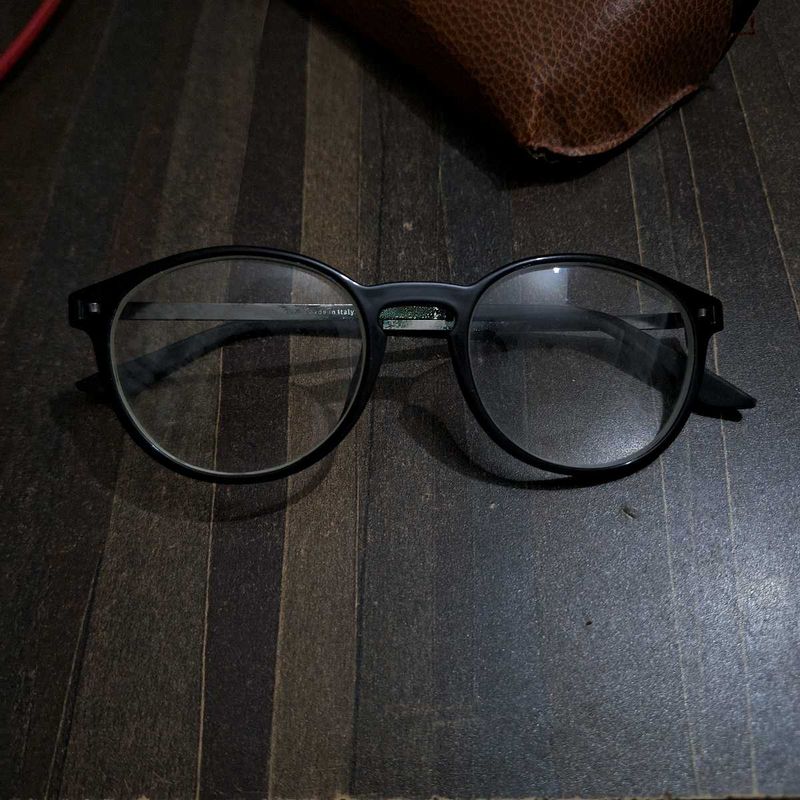Ray-Ban RX5283 Black Round Eyeglasses – Classic Ke