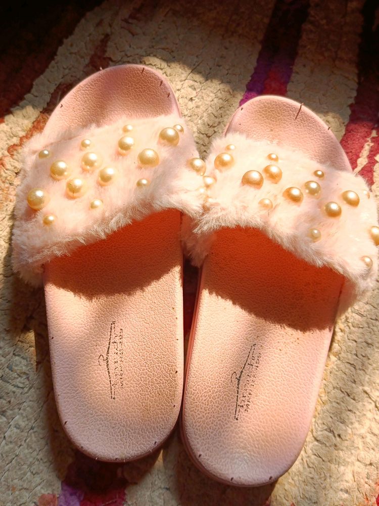 Cute Fur&amp;Pearl Pink Slippers, Size - 38