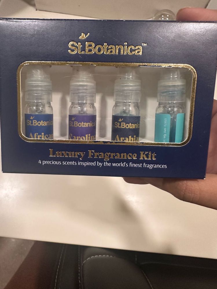 St.Botanica Luxury Fragrance Kit