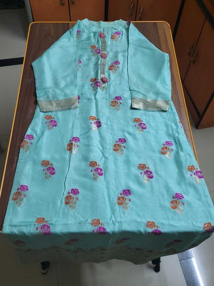 Women Kurta Set