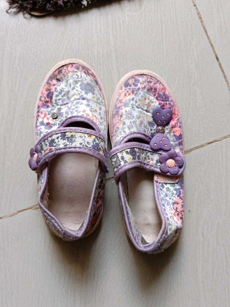 Girls Floral Slippers