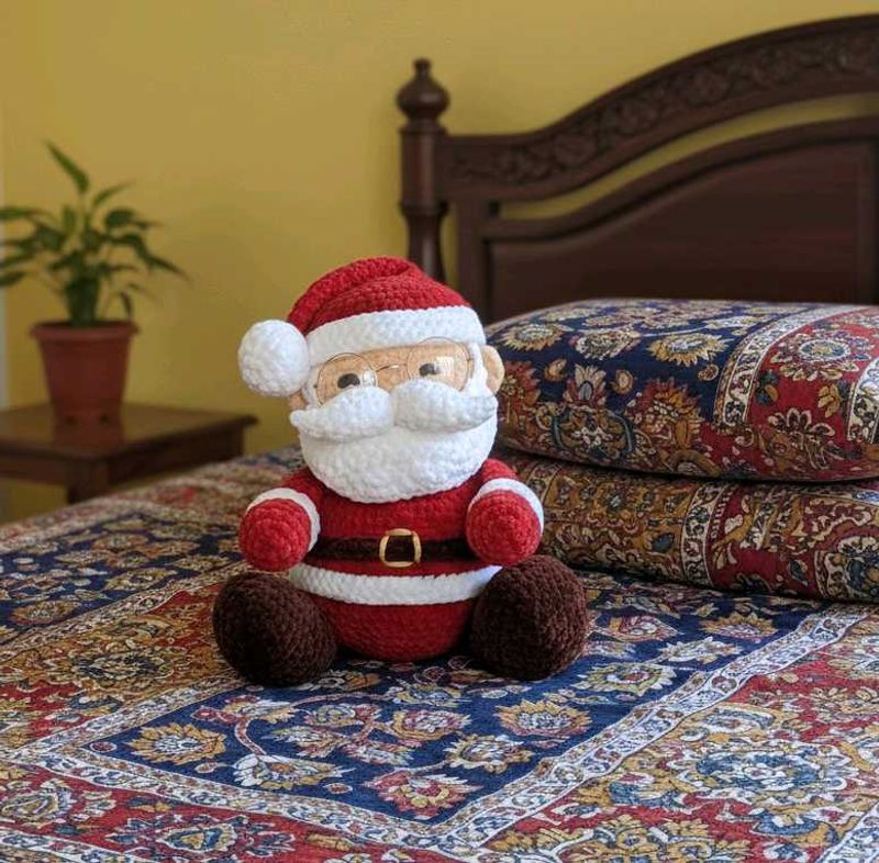 Crochet Santa Claus Doll