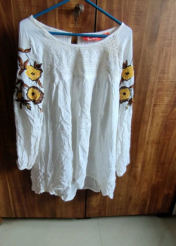 Boho Embroidered Tunic / Summer Top