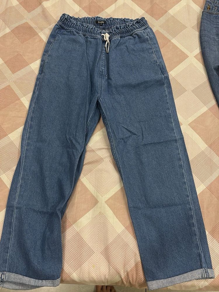 baggy jeans