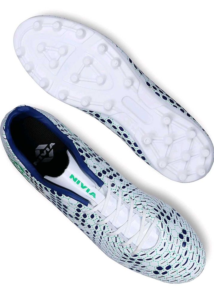 nivia football studs