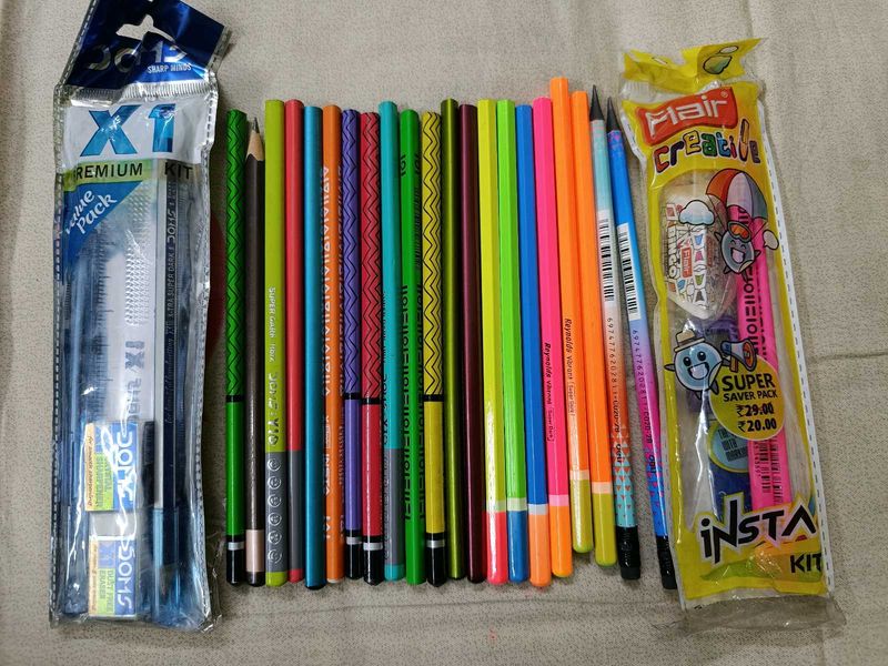 Set Of 21 Pencil+ Two Pencil Kit
