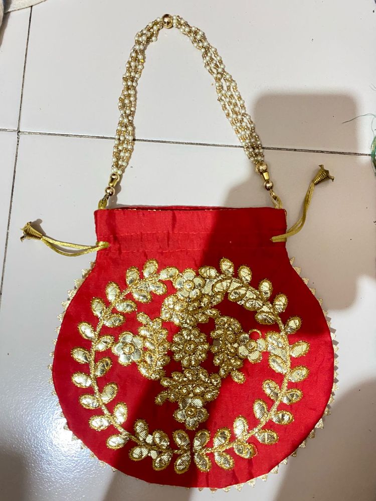 New Party Wear Embellished Pouch