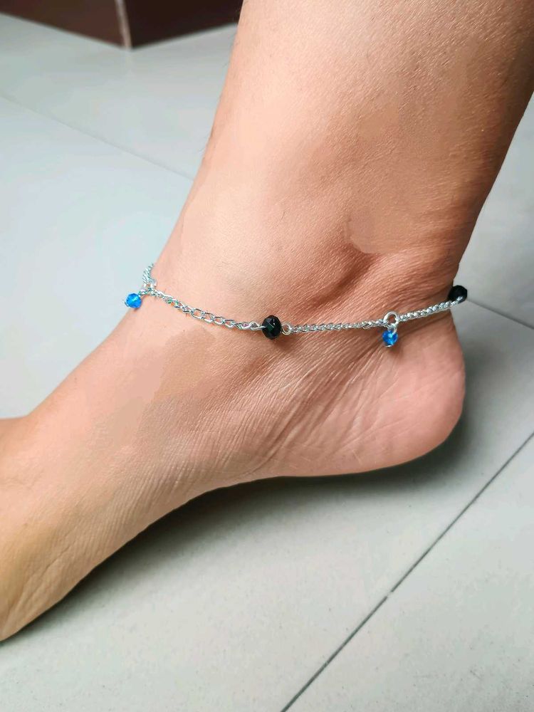 Charming Silver Anklet with Beads