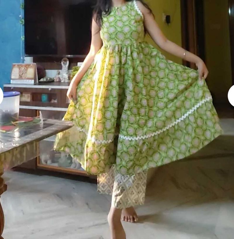 Green Printed suit Set