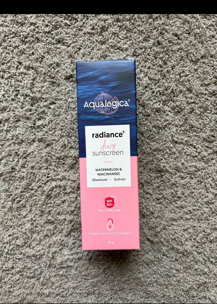 Aqualogica Combo + Freebie