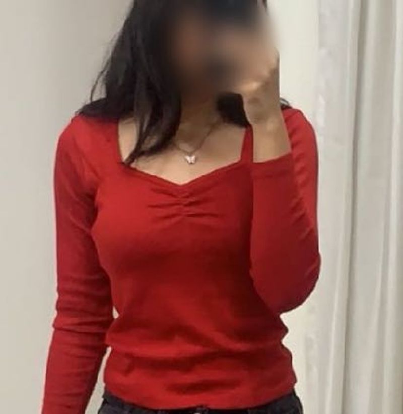 Red Sweetheart Neck Top
