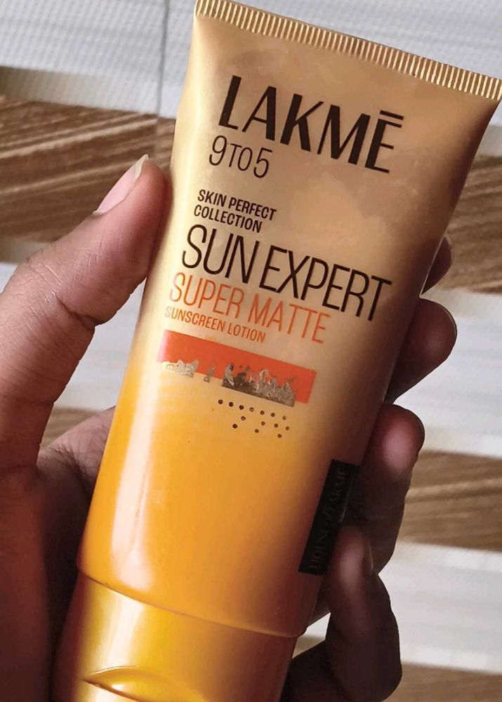 Lakme Sun Expert SPF 30