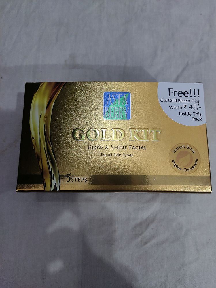 Asta Berry Nano Gold Facial Kit