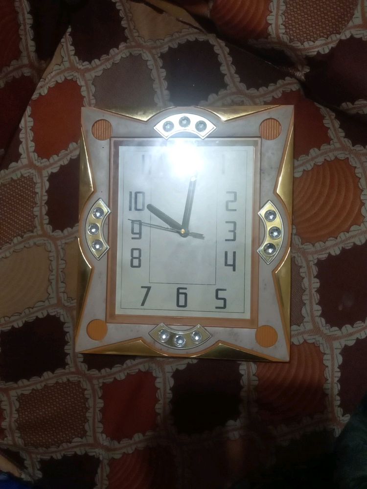 Hetavy Wacth