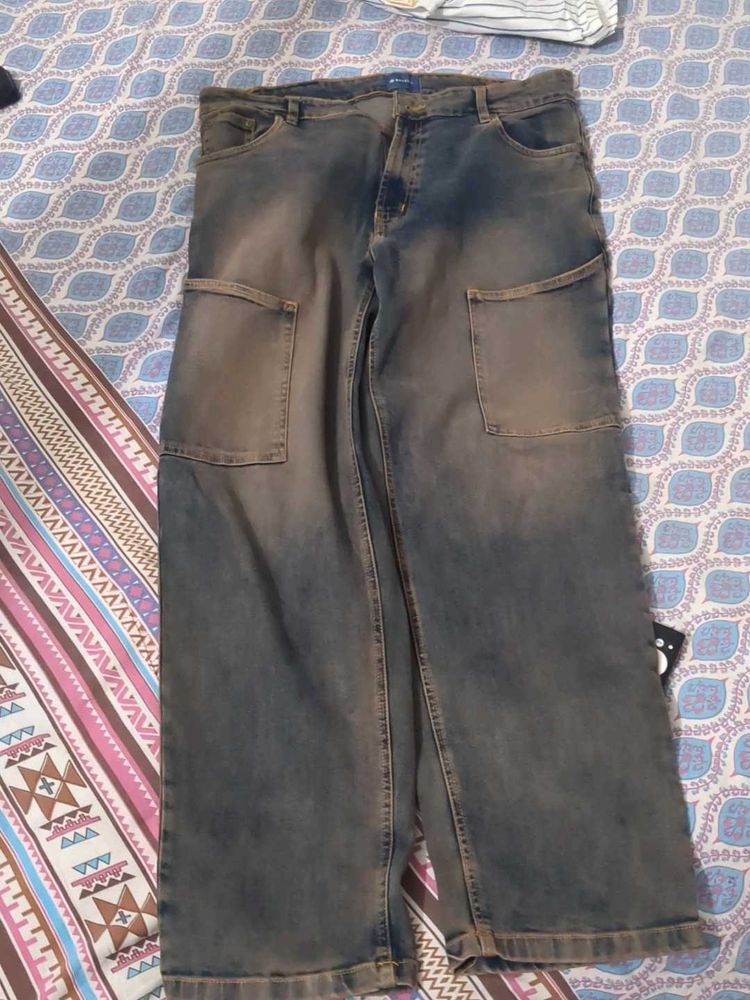 Cargo Jeans