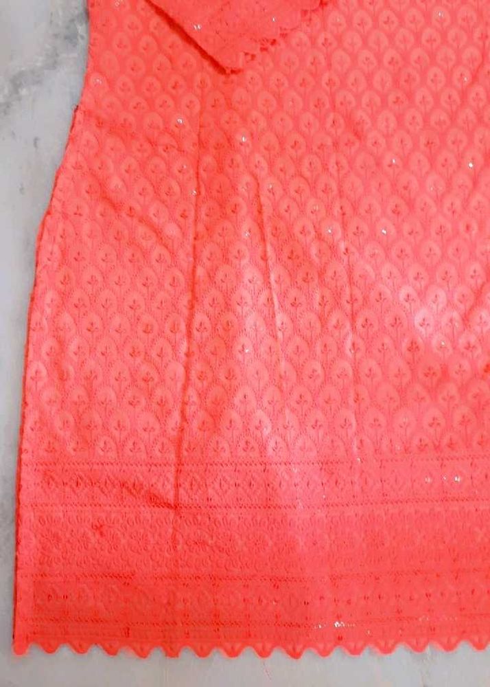 Women Straight Chikenkari Embroidery- L Size