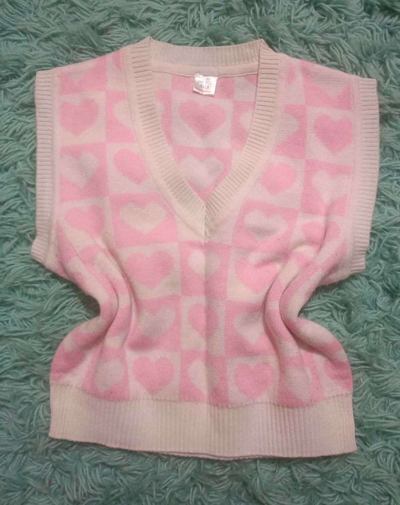 Heart Pattern Knit Vest