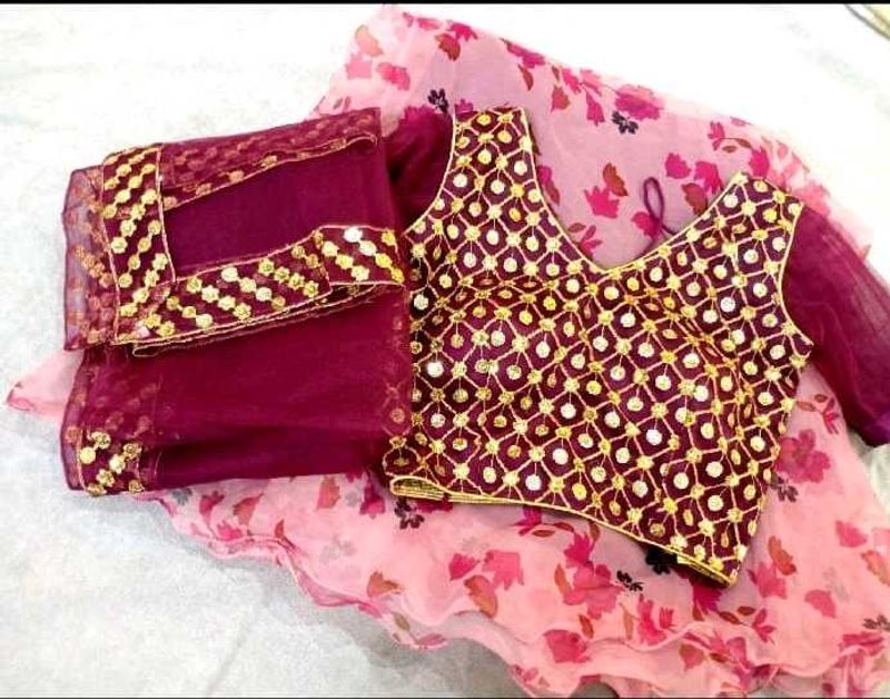 Burgundy &amp; Pink Floral Leghanga