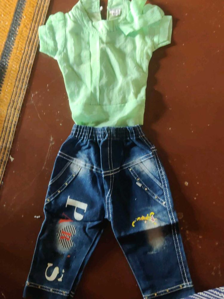 Cute Kids Outfit - Top &amp; Jeans