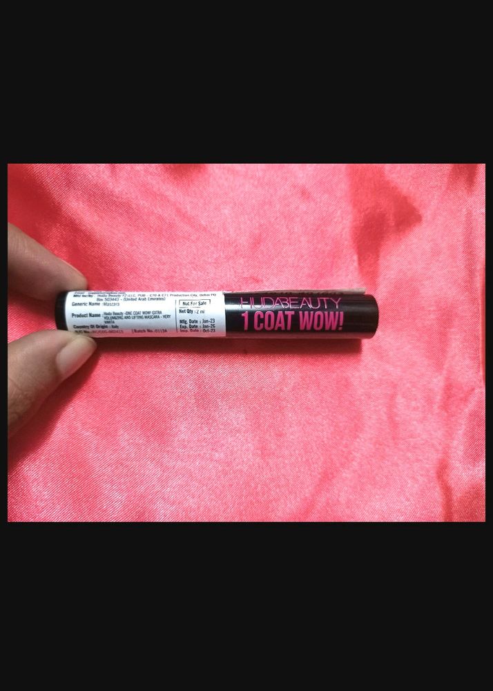 Huda Beauty One Coat Wow Mascara