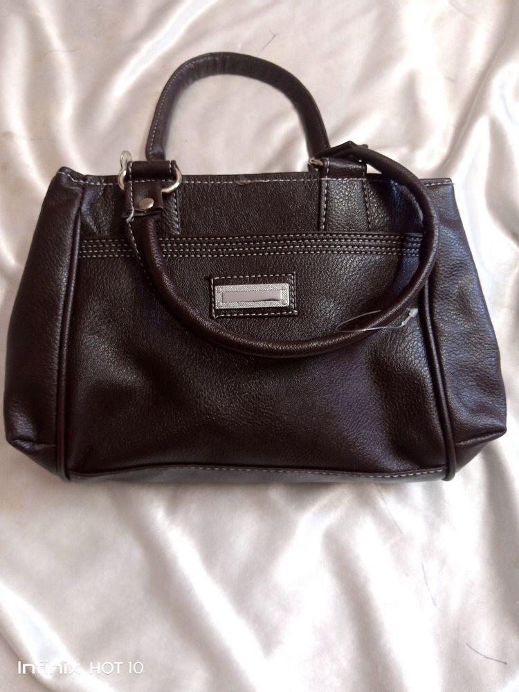 New Hand Bag. Fixed Price