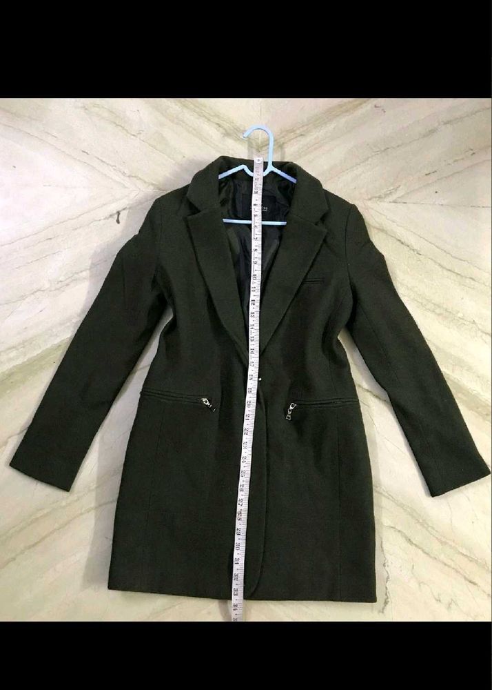 Woolen coat