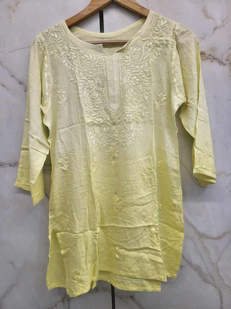 Chikankari Kurti
