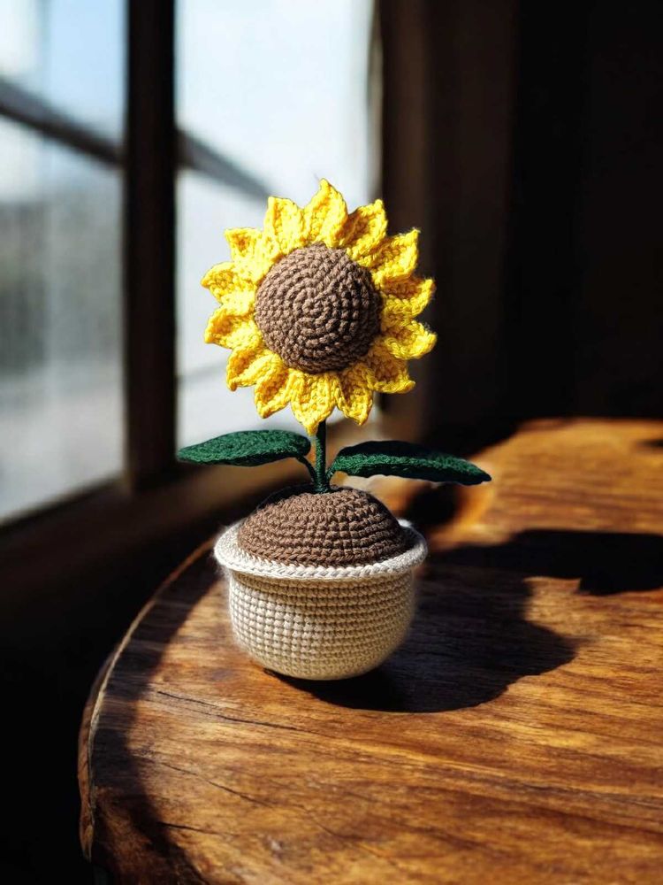 Crochet Potted Sunflower