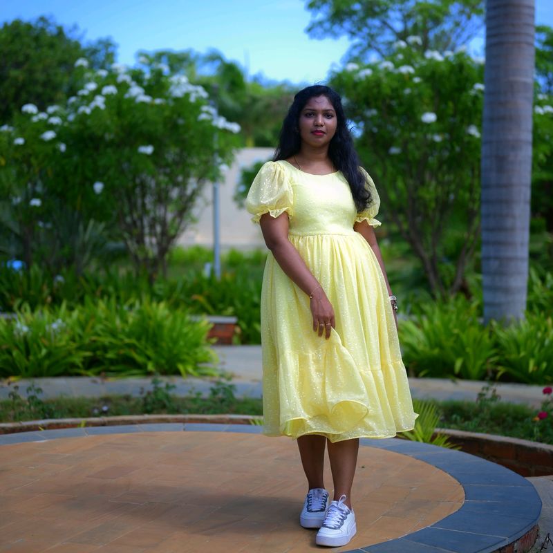Unique Lime Yellow 🟡 Princess Gown With Hairbow