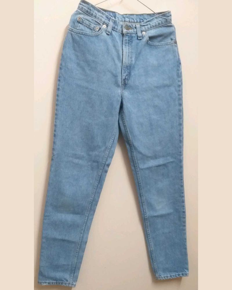 Levi&#39;s Woman Mom Jeans