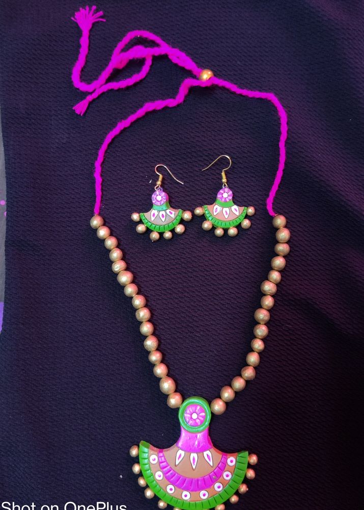 Mud Jewellery(Combo Pp rs30 Only)