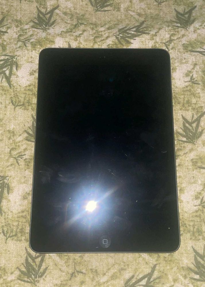 IPAD MINI!! BEST PRICE!! 3500 ONLY!