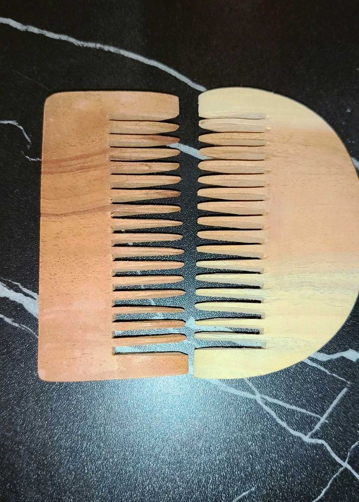 Wooden Hair Combs (Set of 2)