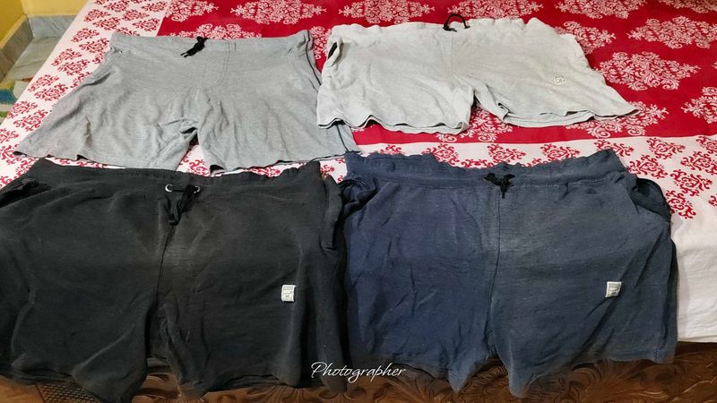 4 Casual Shorts