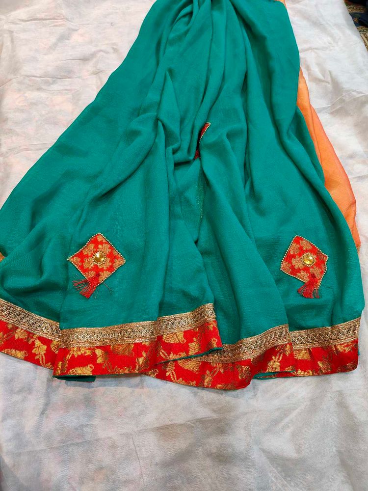 Pot Pattern Border Double Colour Saree