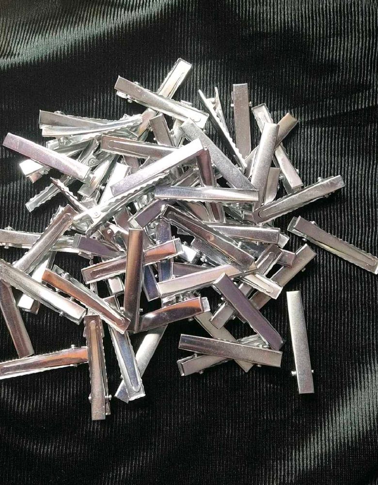 Combo Hair Clips Material