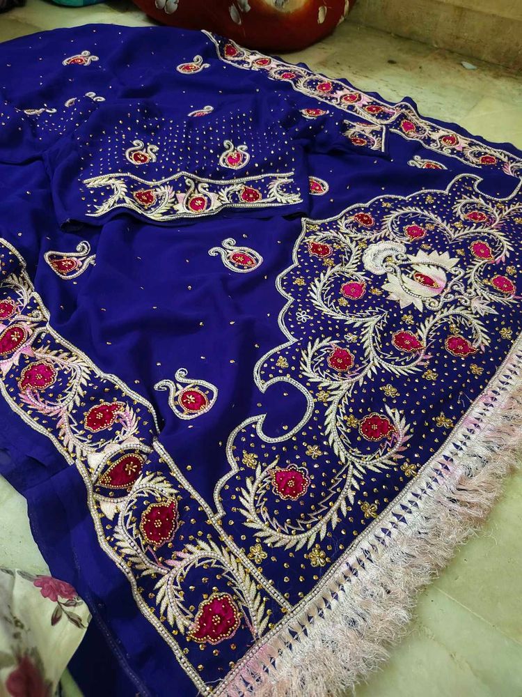 Aari Unique Work Saree With Blouse,,,,🤩